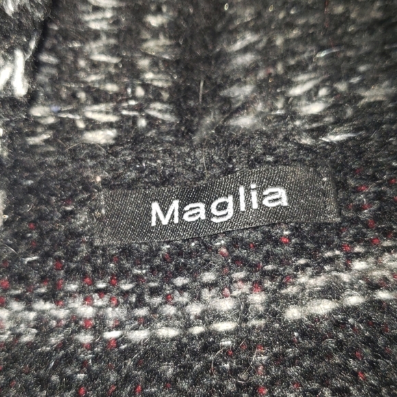 Cardigan - Picture 3 of 3